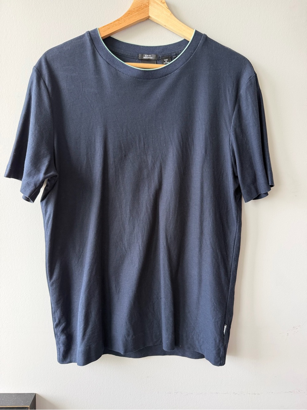 Boss Men's Navy Short Sleeve Crew Tee with Subtle Trim